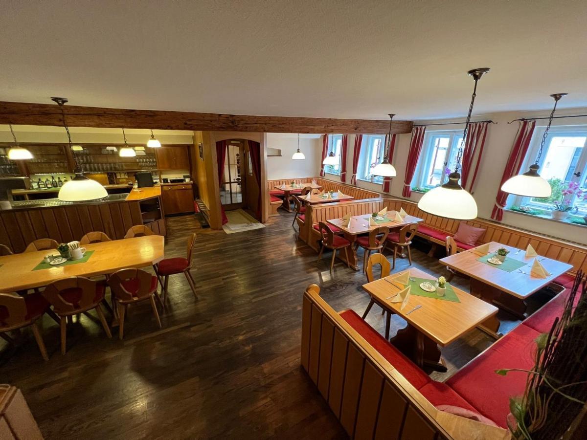 Hotel Hotel-gasthof Postbraeu