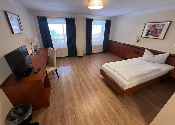 Hotel-Gasthof Postbraeu Dingolfing