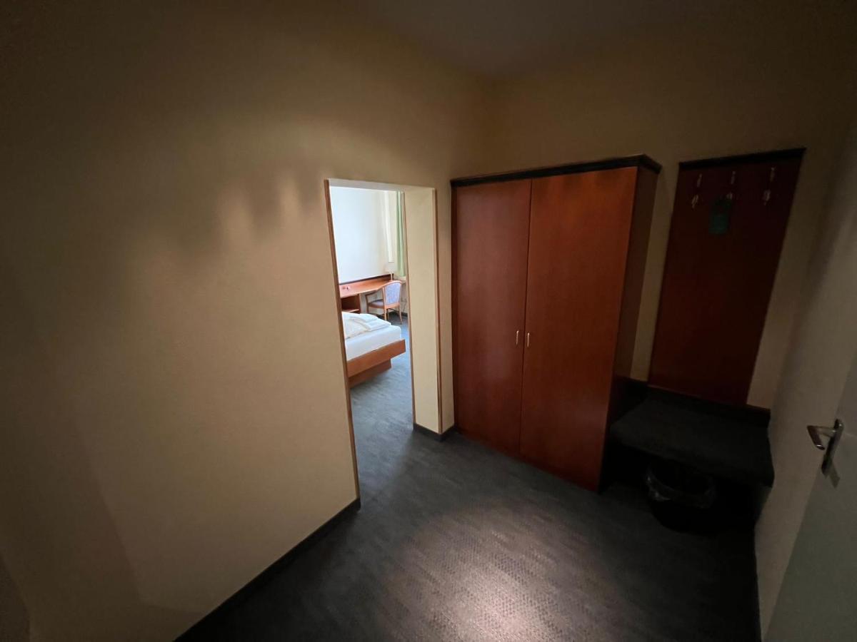 Hotel Hotel-gasthof Postbraeu Dingolfing