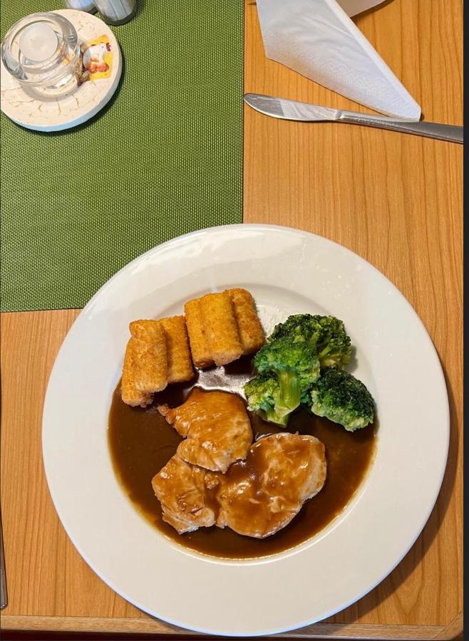 Hotel Hotel-gasthof Postbraeu Dingolfing