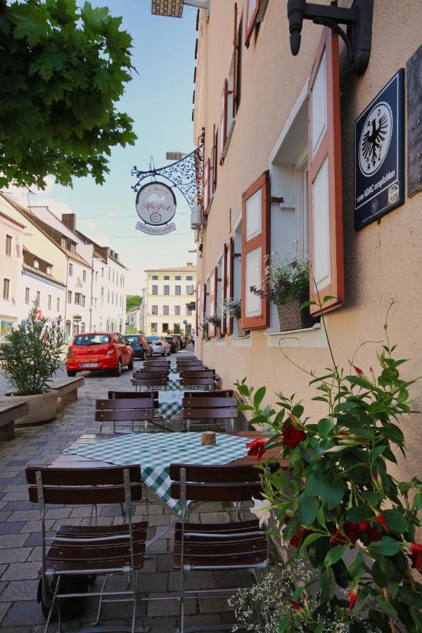 Hotel-gasthof Postbraeu
